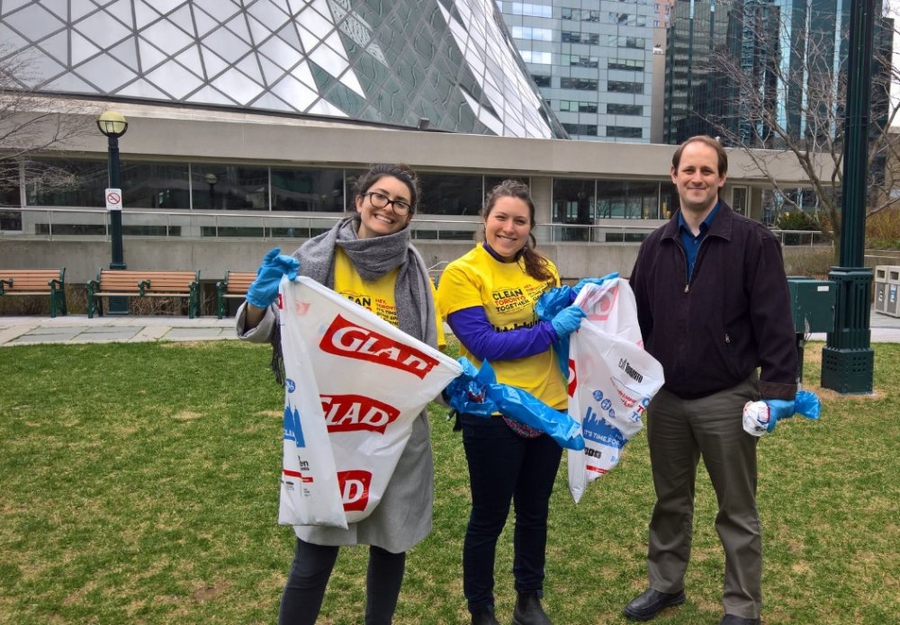 @LiveGreenTO